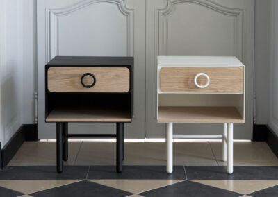 Chevet en bois et en métal - style intemporel et tendance - produit recyclé - espace de rangement