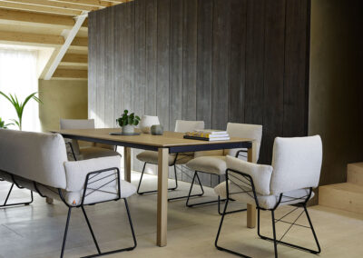 Tables bois massif - pied acier noir - personnalisable - moderne - tendance - léger