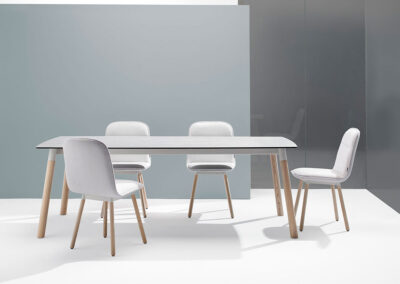 Table acier - pied bois - personnalisable - style épuré - moderne - tendance