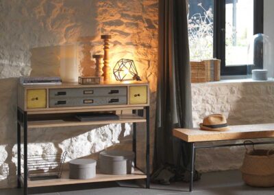 Console d'entrée en bois et touches de couleurs - métal noir - rangement -