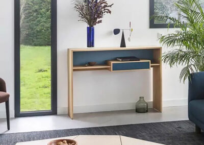 Console pour entrée, séjour, couloir - design et pratique