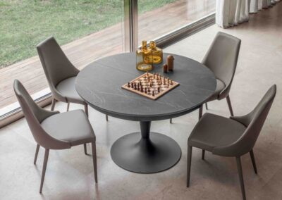 Tables ronde avec allonge ovale